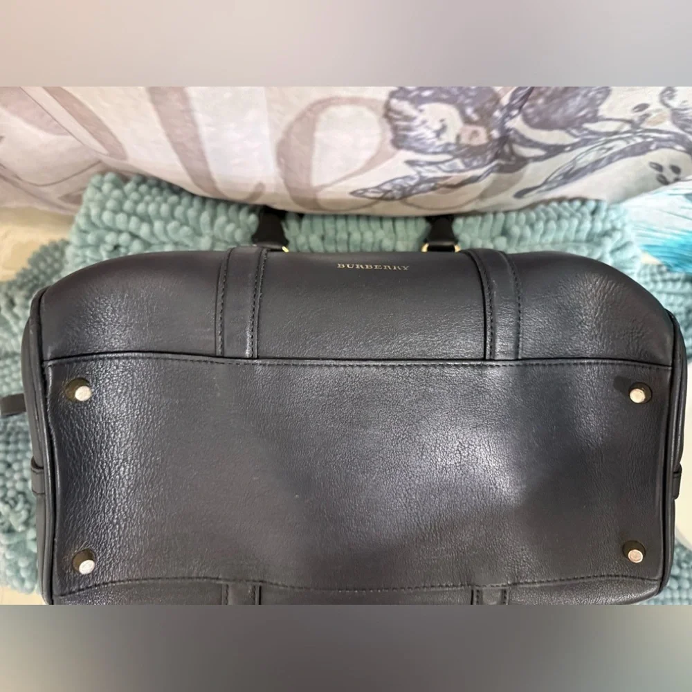 Authentic Burberry Medium Alchester Armour Bowling REDUCED PRICE - Picture 4 of 10